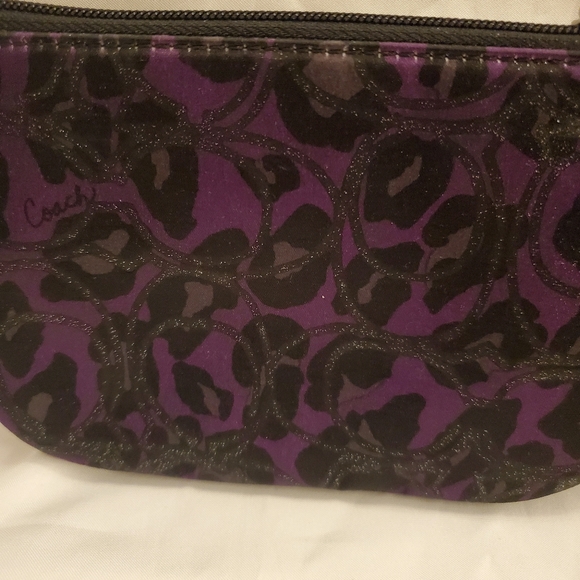 Coach Wristlet - Picture 2 of 4